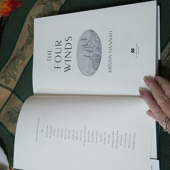 📚THE FOUR WINDS - Picture 5 of 7